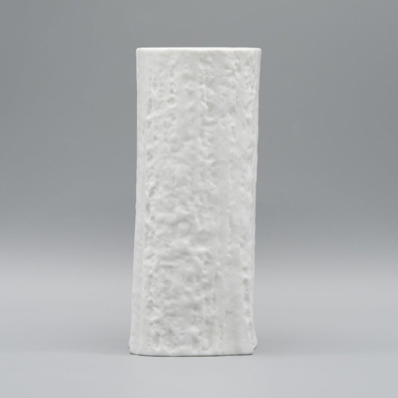 Image 1 of Martin Freyer Rosenthal Studio Linie Op-Art Relief Bisque Porcelain Vase Duo B&W