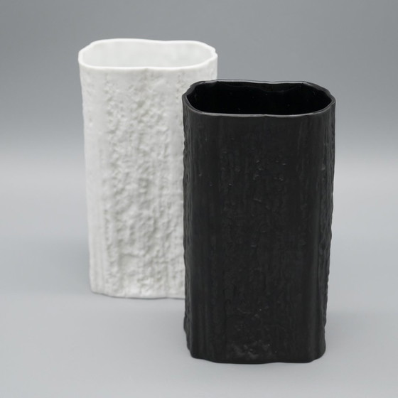 Image 1 of Martin Freyer Rosenthal Studio Linie Op-Art Relief Bisque Porcelain Vase Duo B&W