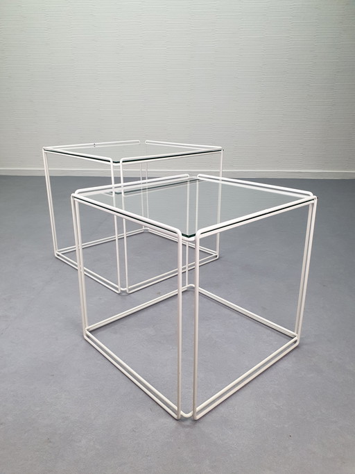 Max Sauze Side Table. Vintage Coffee Table 'Isocele' White.