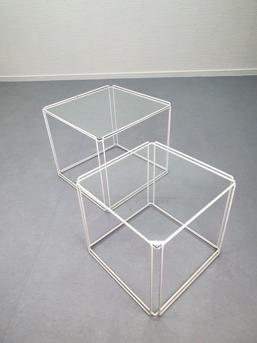 Max Sauze Side Table. Vintage Coffee Table 'Isocele' White.