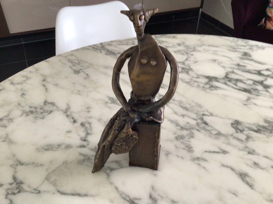 Image 1 of Figurine abstraite en bronze