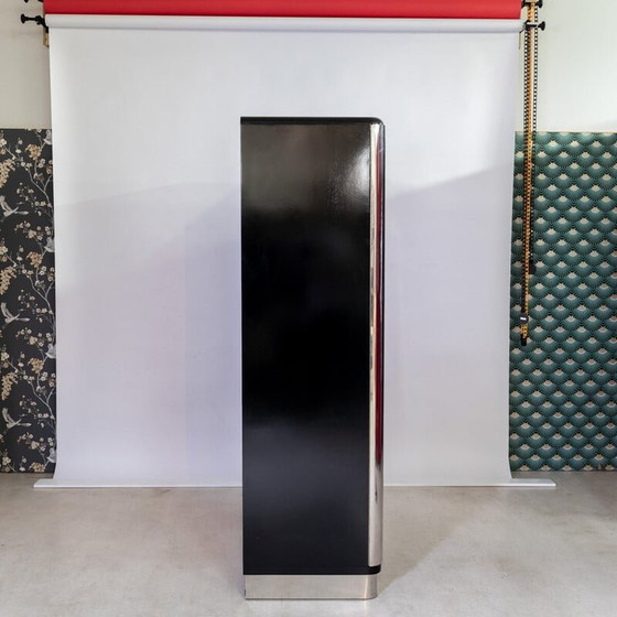 Image 1 of Vintage Bauhaus cabinet in black lacquered panels, 1930