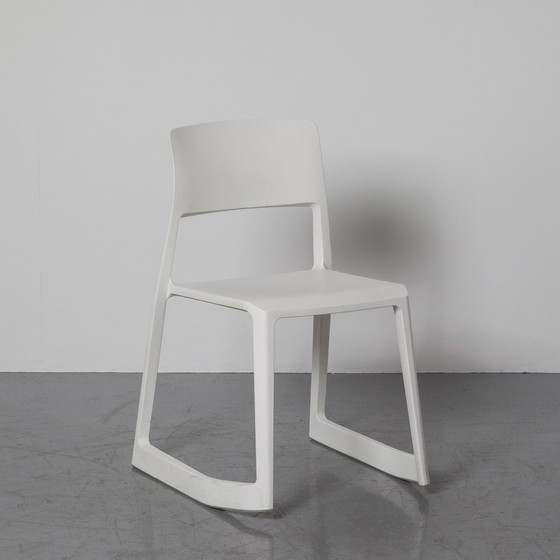 Image 1 of Vitra Tip Ton Chair