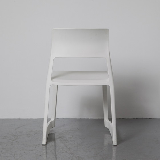 Image 1 of Vitra Tip Ton Chair