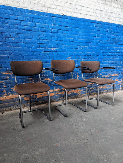 3x modèle 107 Chaises Gispen à châssis tubulaire