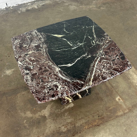 Image 1 of Italian Vintage Coffee Table Of Bordeaux Marble