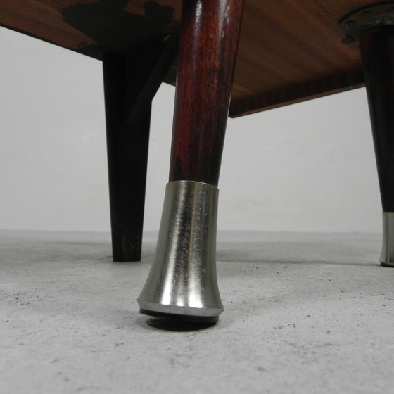 Image 1 of Table de chevet à pieds fuselés, années 1960