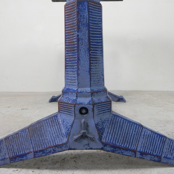 Image 1 of Tavolo da bistrot Art Déco con struttura in ghisa e piano in pino, anni &#39;30