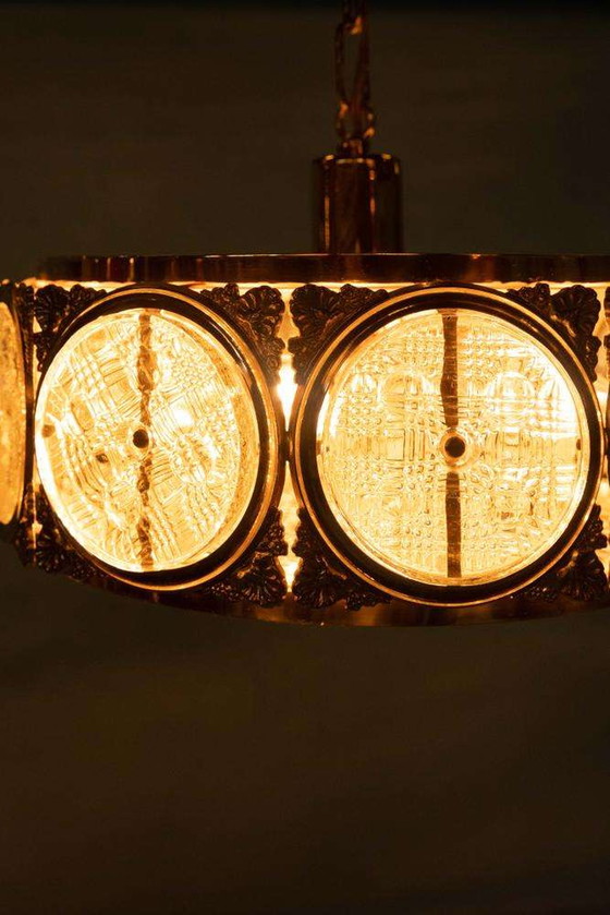 Image 1 of Lampe suspendue vintage en verre Suède années 60, suspension en laiton et verre