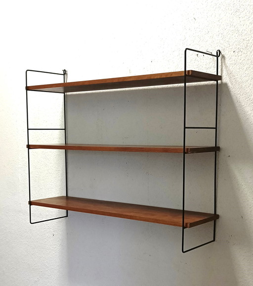 Sixties string wall rack