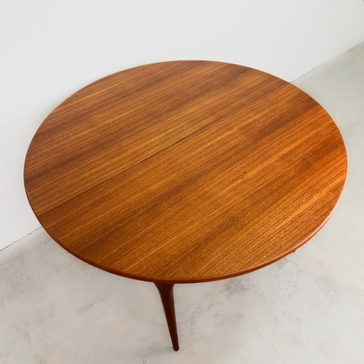 Teak dining table by Ib Kofod-Larsen for Möbelfabrik Seffle, 60s