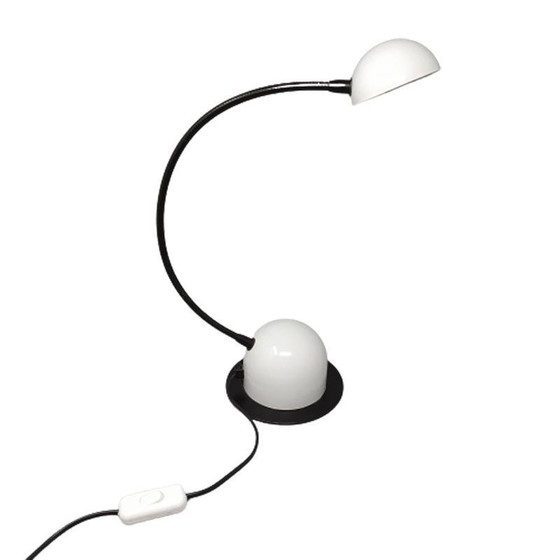 Image 1 of 1970S Gorgeous White Table Lamp By Veneta Lumi. Made In Italy