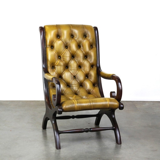 Image 1 of Beef leather chesterfield armchair combined with wood