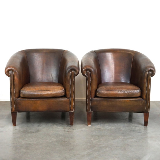 Image 1 of 2 x Grand fauteuil club en cuir de mouton foncé