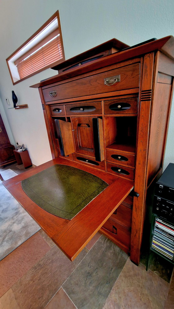 Image 1 of Schuitema secretaire