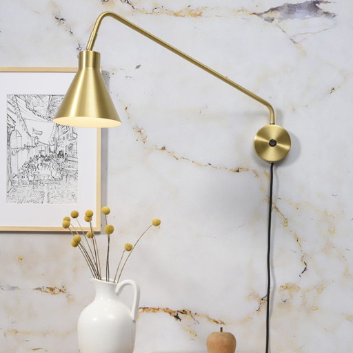 Its About Romi Lyon wall lamp swiveling