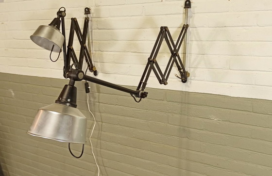 Image 1 of 2 lampes de poche vintage