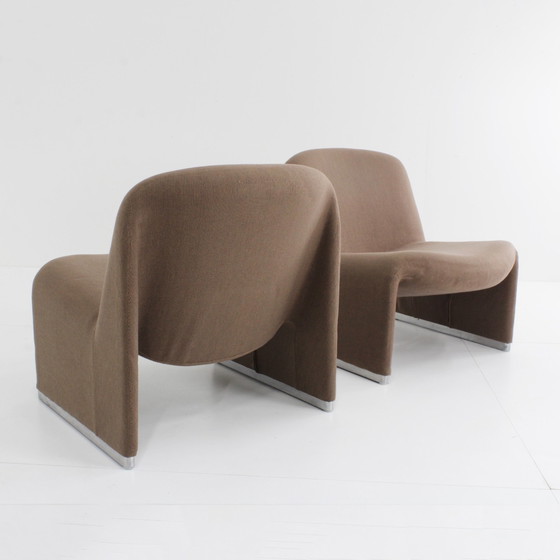 Image 1 of 2x Artifort Alky armchairs