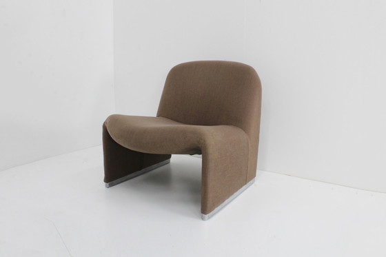 Image 1 of 2x Artifort Alky armchairs