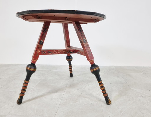 Dutch folk art Hindeloopen coffee table, 19th century