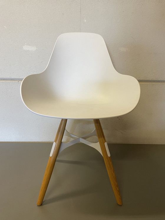 Image 1 of 2x Kubikoff chair dimple white