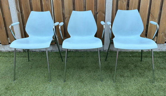 Image 1 of Kartell Maui 3 chairs with armrests.