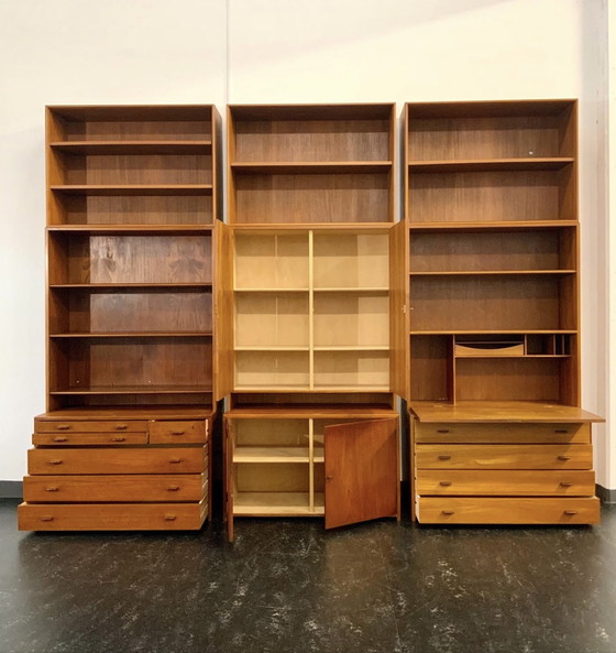 Image 1 of Hans J. Wegner RY-16 module shelf cabinet chest of drawers