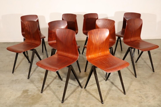 Image 1 of 10 Calvanitas S19 chairs