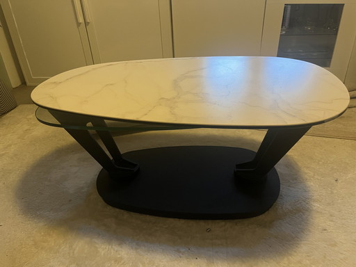 Coffee table Ovalia Akante