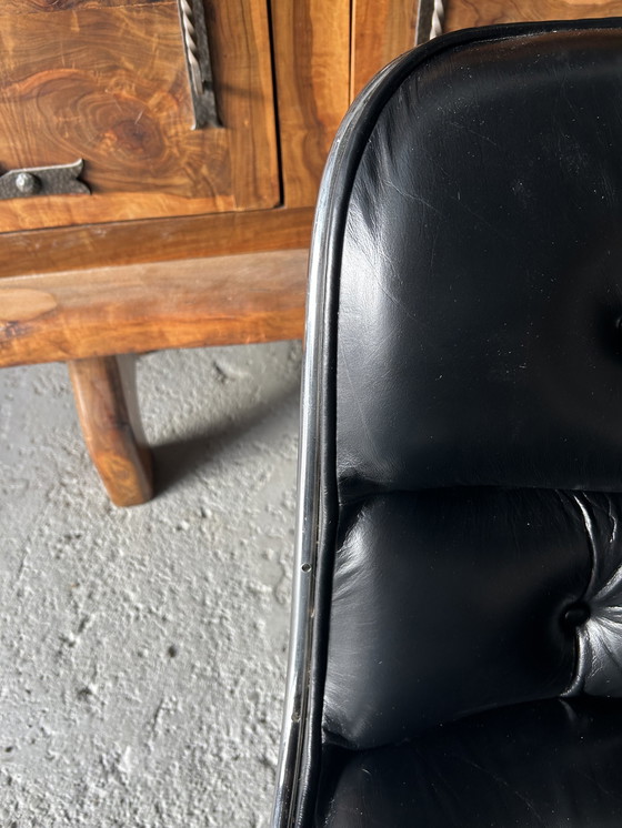 Image 1 of Fireside chair Pollock Knoll Black Leather 1980 Edition