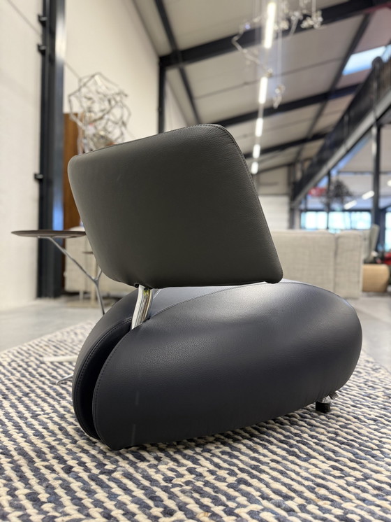 Image 1 of Poltrona Leolux Pallone Senso Pelle Blu Grigio