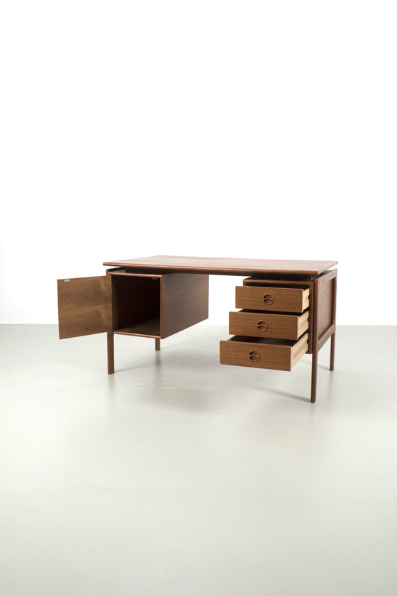 Image 1 of GV Møbler vintage desk