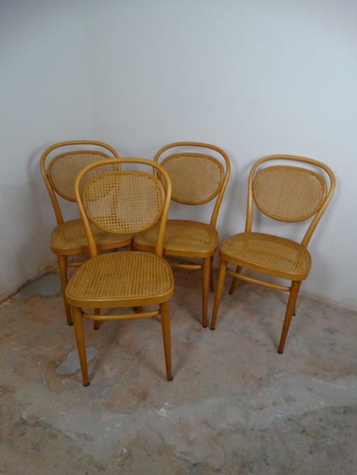 4 x chaises Thonet 80