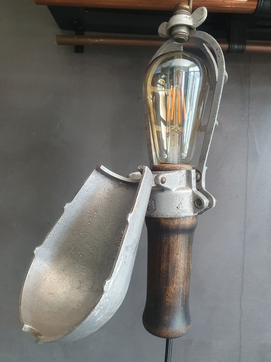 Image 1 of Crouse Hinds Work Lamp ' Troublelight' From The 1930s.