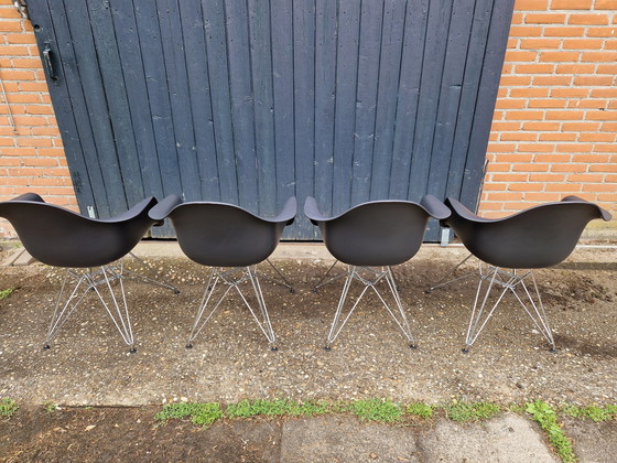 Image 1 of 4x Vitra DAR black