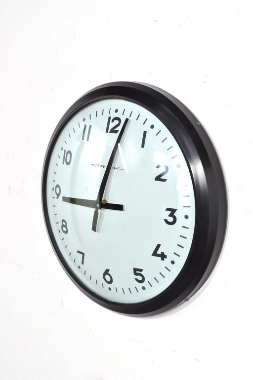 Vintage Wall Clock With Spherical Glass