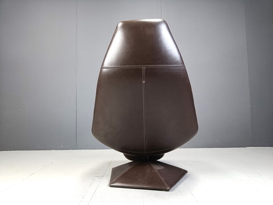 Image 1 of Fauteuil pivotant en cuir vintage avec ottoman, 1970