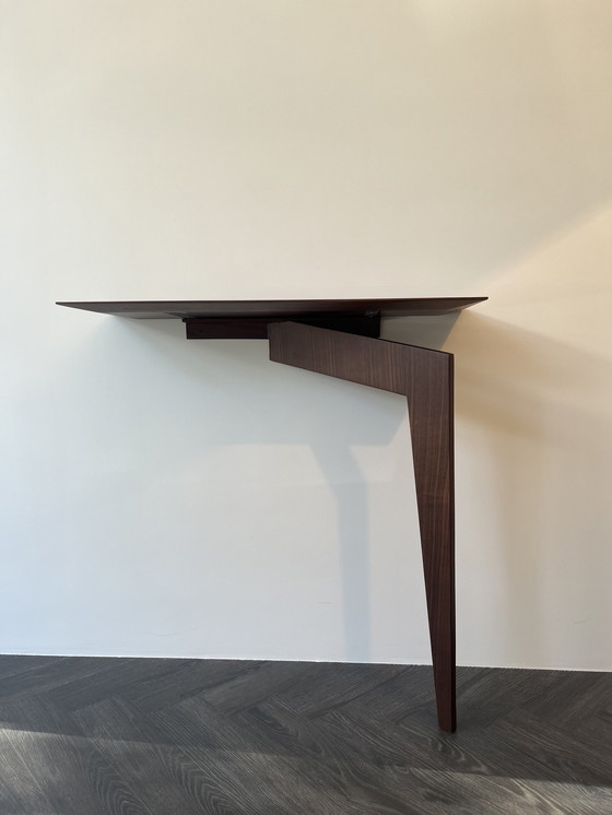 Image 1 of Design Minimal side table