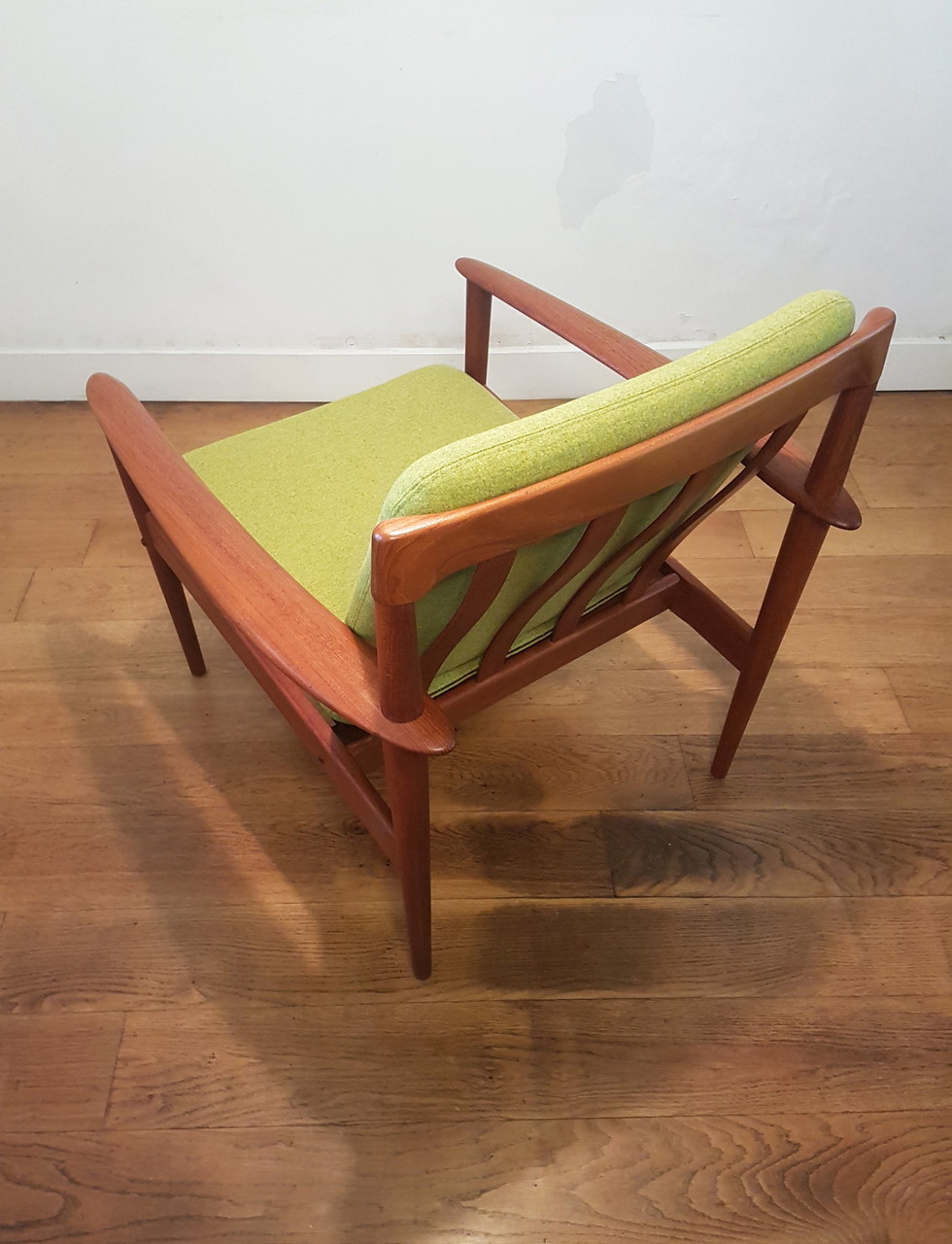 Grete Jalk グレーテ ヤルク P. Jeppesen DENMARK grete-jalk-dining-table-1960s-