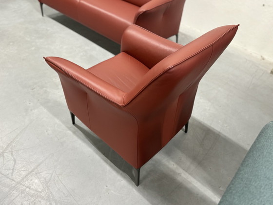 Image 1 of Leolux Mayuro Armchair Ceras Maroon Leather