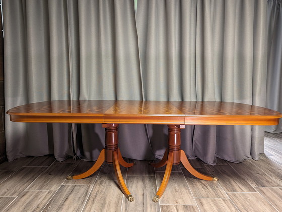 Image 1 of Mahogany dining table