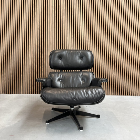 Image 1 of Chaise longue Eames Herman Miller