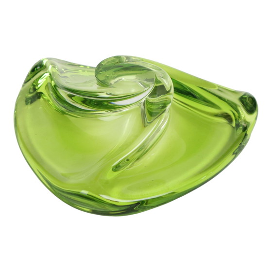 Image 1 of Coupe en cristal vert Val Saint Lambert