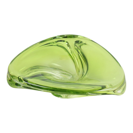 Image 1 of Coupe en cristal vert Val Saint Lambert