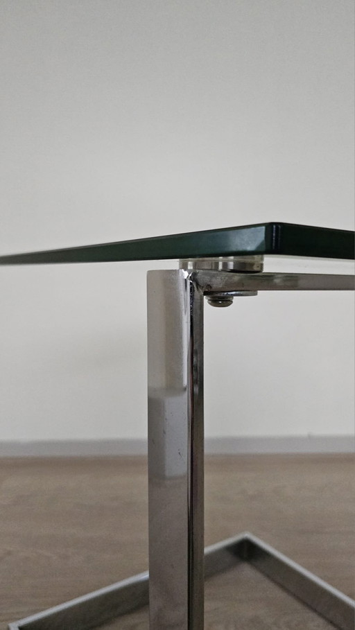 Gebra Side Table