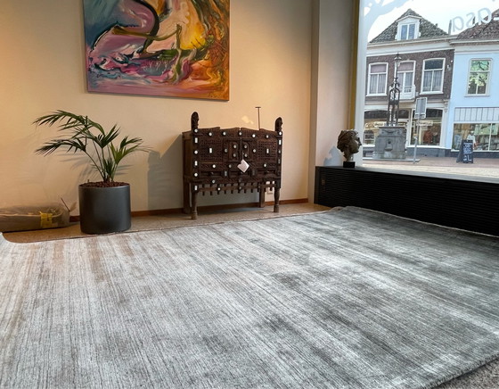 Image 1 of Leolux Milan Gray carpet