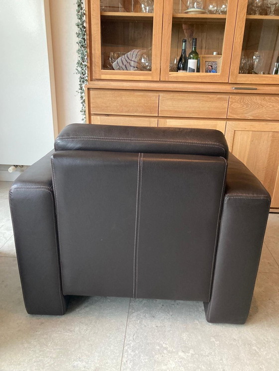 Image 1 of 2x Leather Design Clubs With Matching Footstool/Pouf