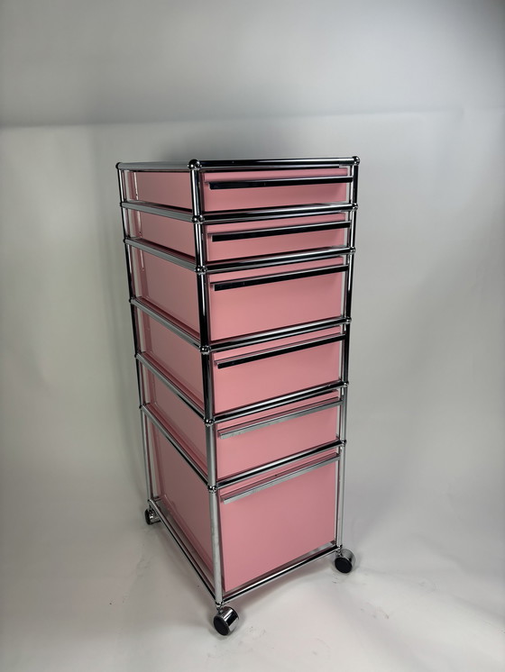 Image 1 of Usm Haller container cupboard, pink, top condition