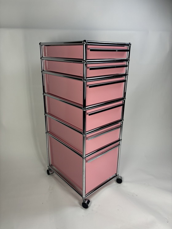 Image 1 of Usm Haller container cupboard, pink, top condition