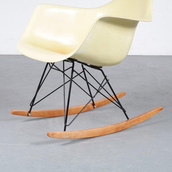 Image 1 of Rare Eames Zenith Rocking Chair for Herman Miller, USA 1950